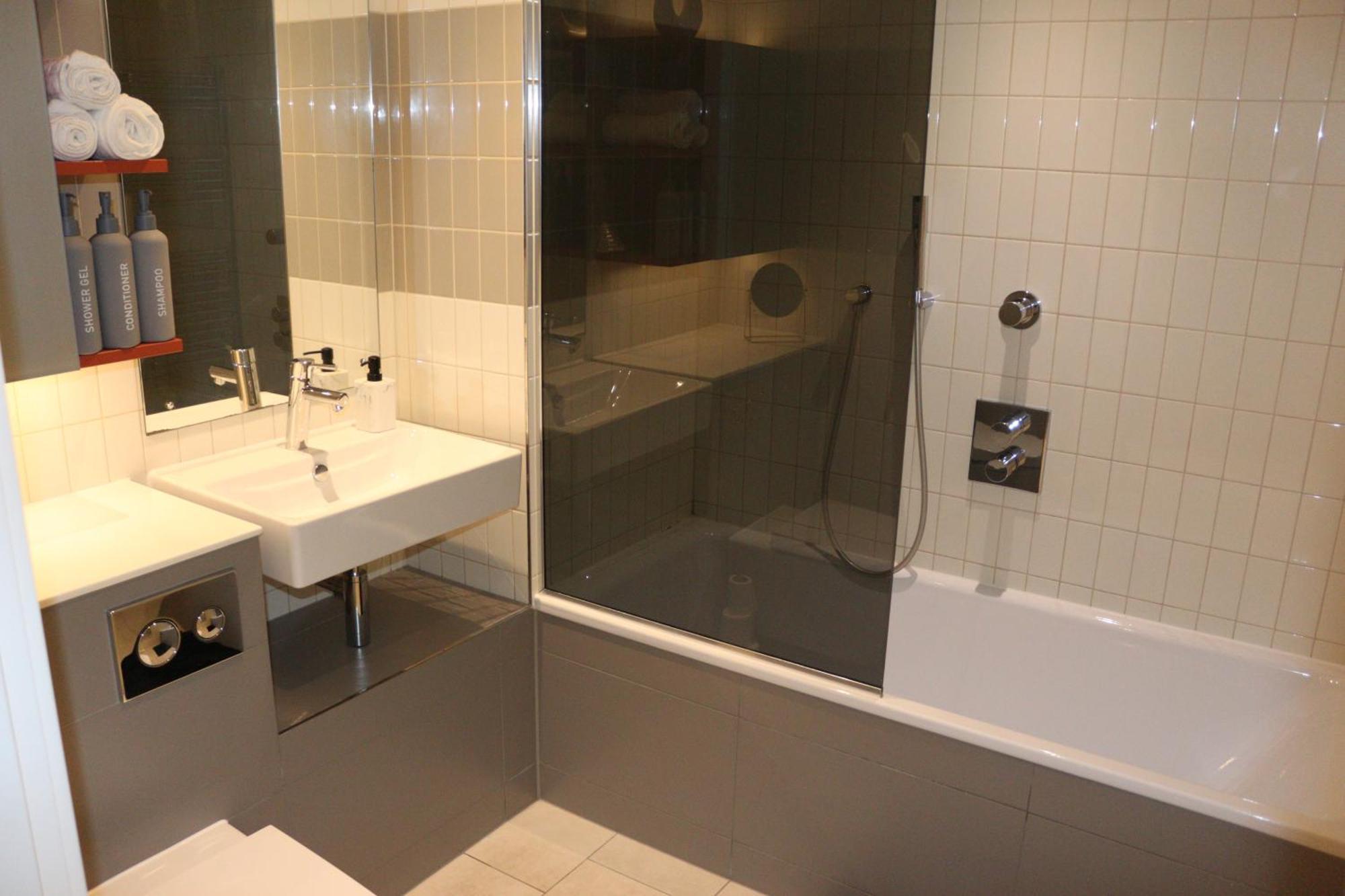 Luxury 1 Bedroom Apartment In Londen Buitenkant foto