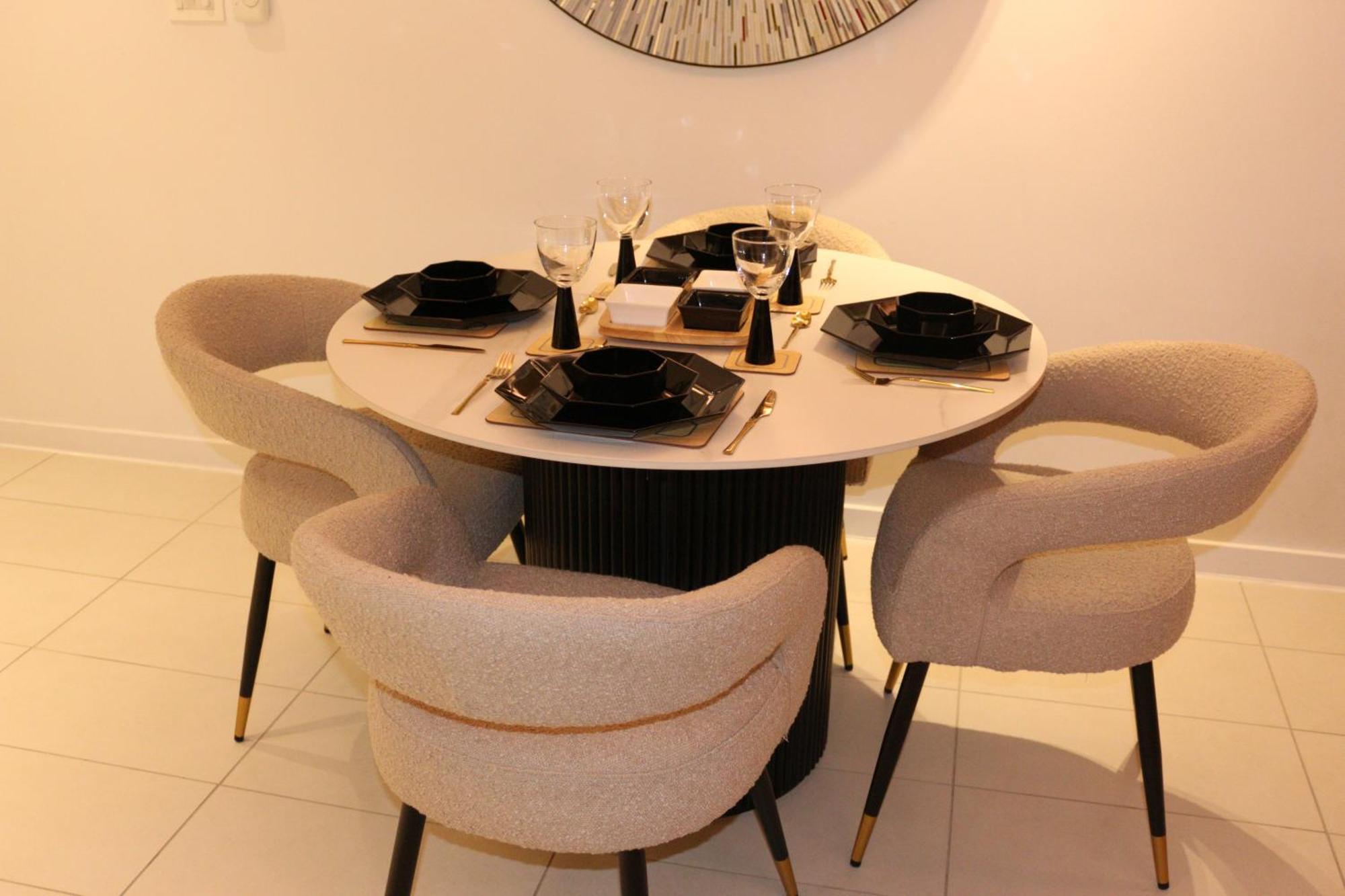 Luxury 1 Bedroom Apartment In Londen Buitenkant foto