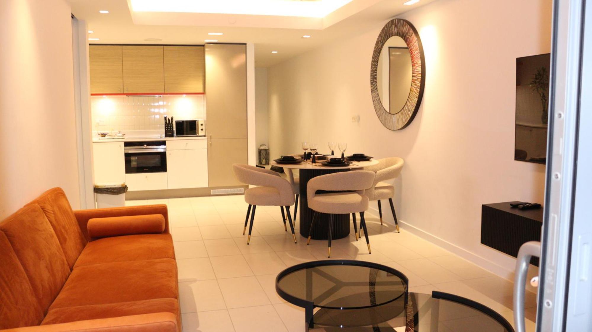 Luxury 1 Bedroom Apartment In Londen Buitenkant foto
